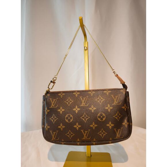 Louis Vuitton Pochette Accessoires Monogram LV Canvas Shoulder Bag Vintage - Picture 4 of 15